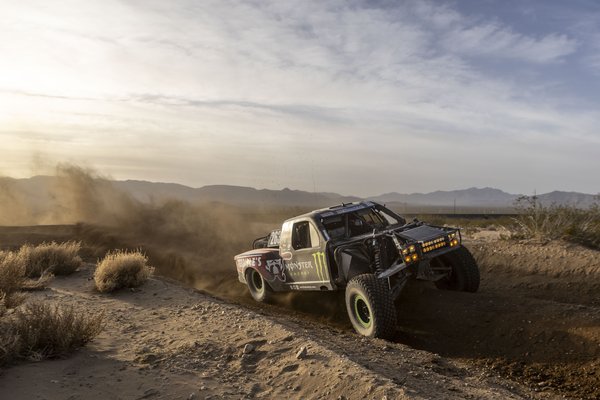 Ej Herbst - 2024 Mint 400 1.jpg