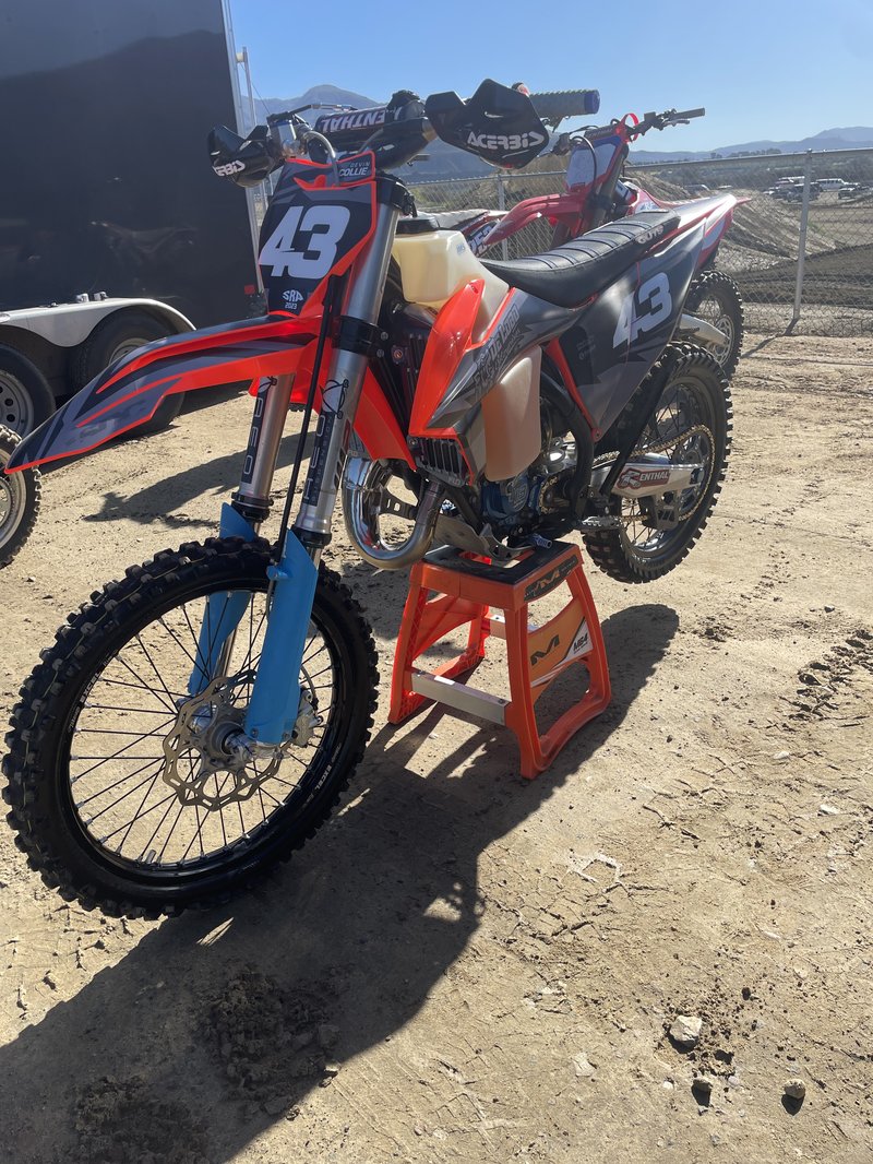 Devin Collie (Open Ironman Sportsman Motorcycle Vehicle Photo)