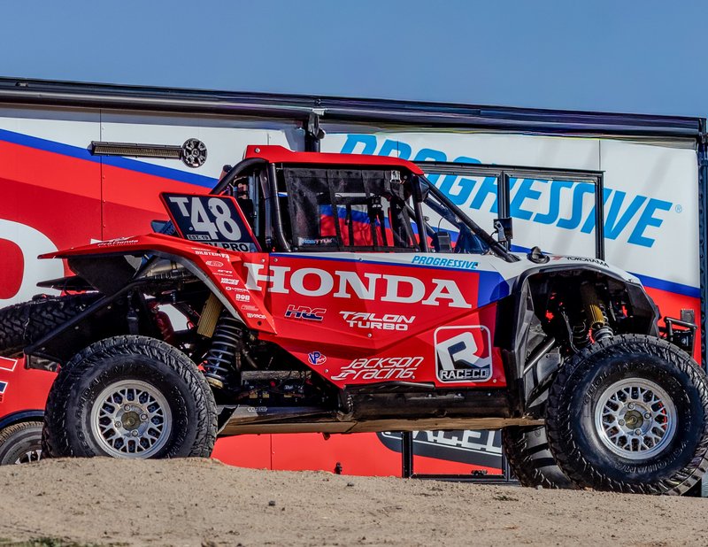 Ricardo Torres (UTV Pro Vehicle Photo)