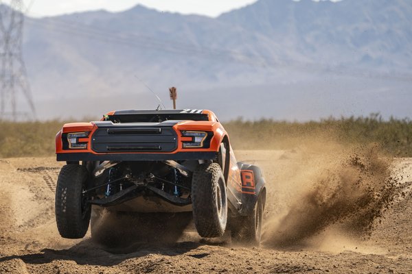 Thomas St. Peter - 2024 Mint 400 13.jpg