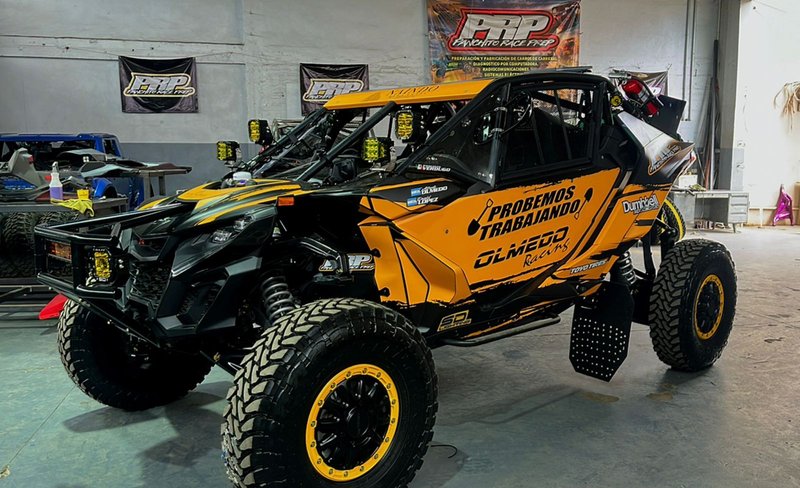 ALFREDO OLMEDO (UTV Pro Stock Vehicle Photo)