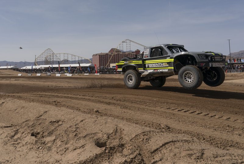 Jonathan Brenthel (Unlimited Truck (4WD) Vehicle Photo)