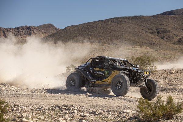 phil-blurton-parker-400-2026