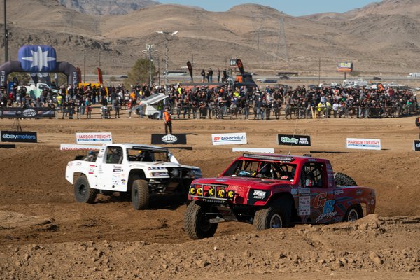trophy-lite-truck